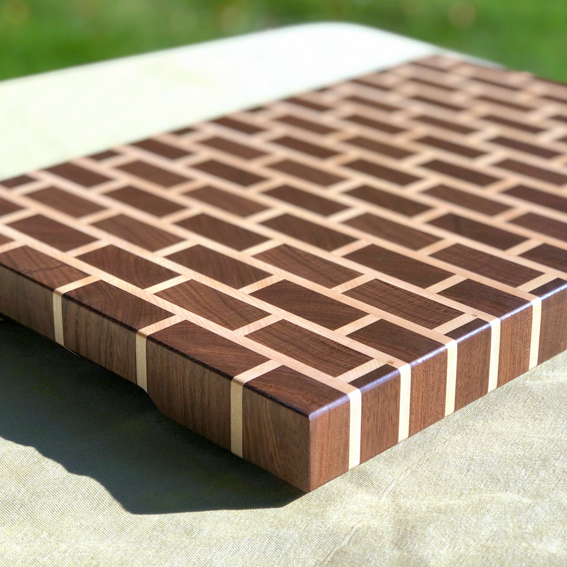 Brick Pattern Wooden Chopping Board